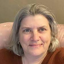 كريستين بيكر